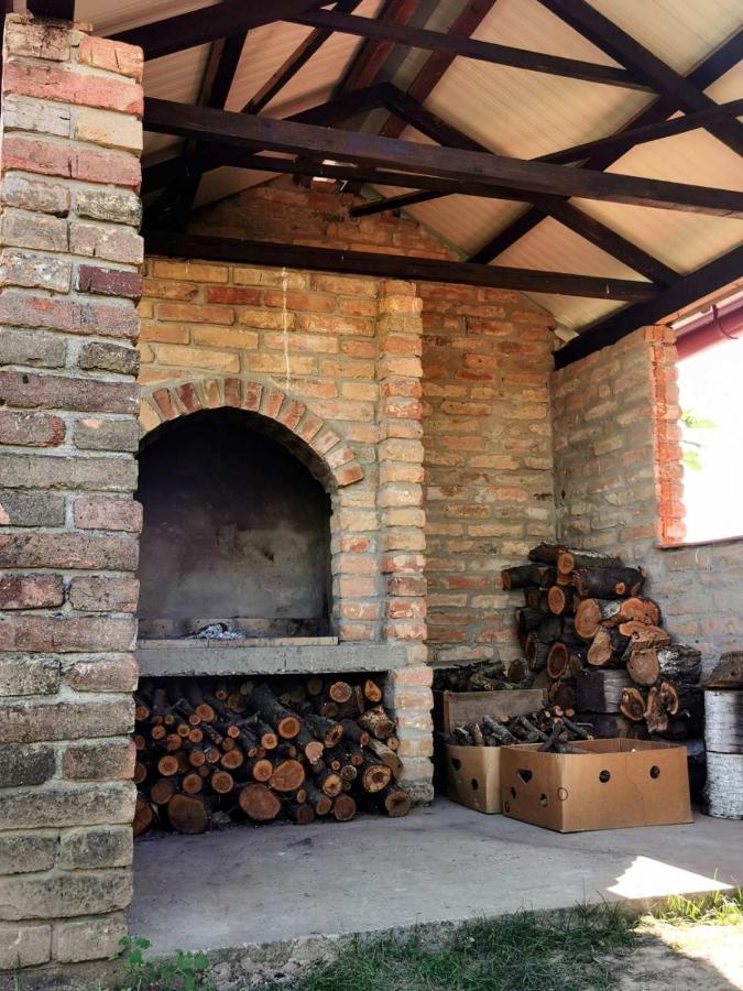 Villa Kuca Za Odmor Kiss-Karanac,Baranja Exterior foto